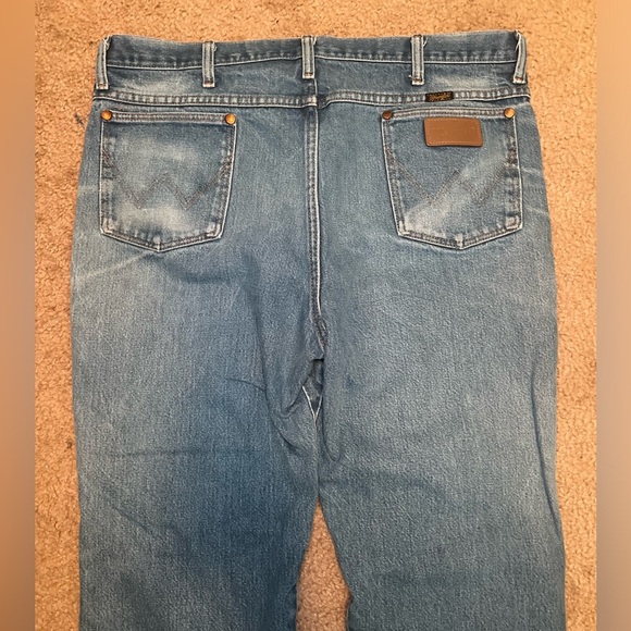 Men's Wrangler Blue Jeans Size 38x32 - Picture 7 of 7
